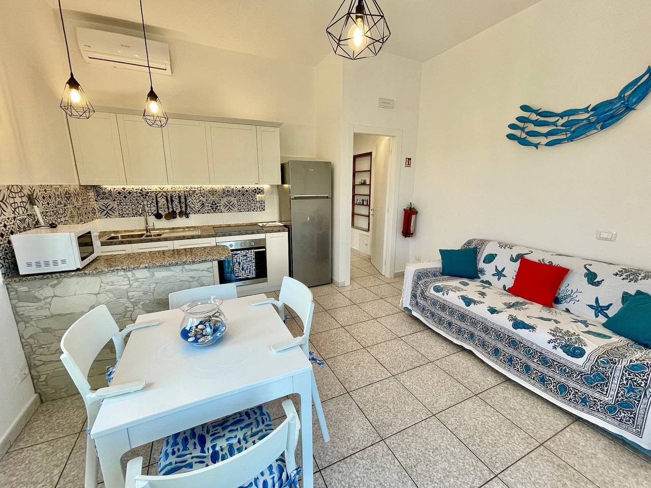 Ferienwohnung 'Appartamento Marisol Bilo - 350' mit Terrasse, Wlan und Klimaanlage in Spiaggia di Marina di Campo, Marina di Campo