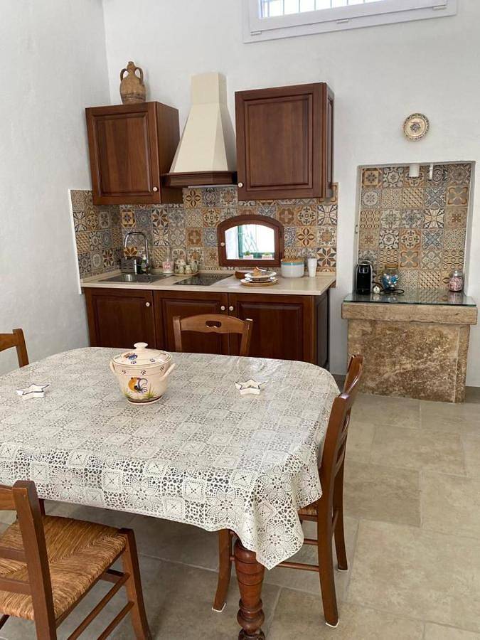 Location de vacances pour 6 personnes, avec jacuzzi et jardin à Corato - 4