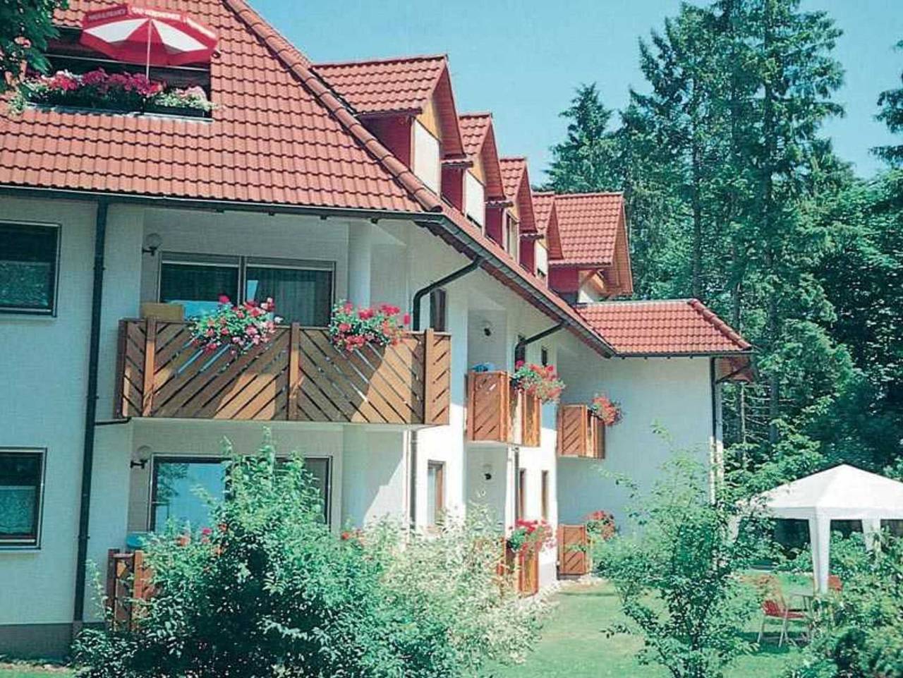 Ganze Ferienwohnung, Parkblick an der Therme - 3-Zimmer Appartement ca.75m² in Bad Dürrheim, Mittlerer Schwarzwald