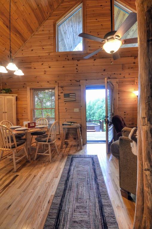 Blockhütte für 4 Personen, mit Whirlpool und Terrasse, mit Haustier - 1