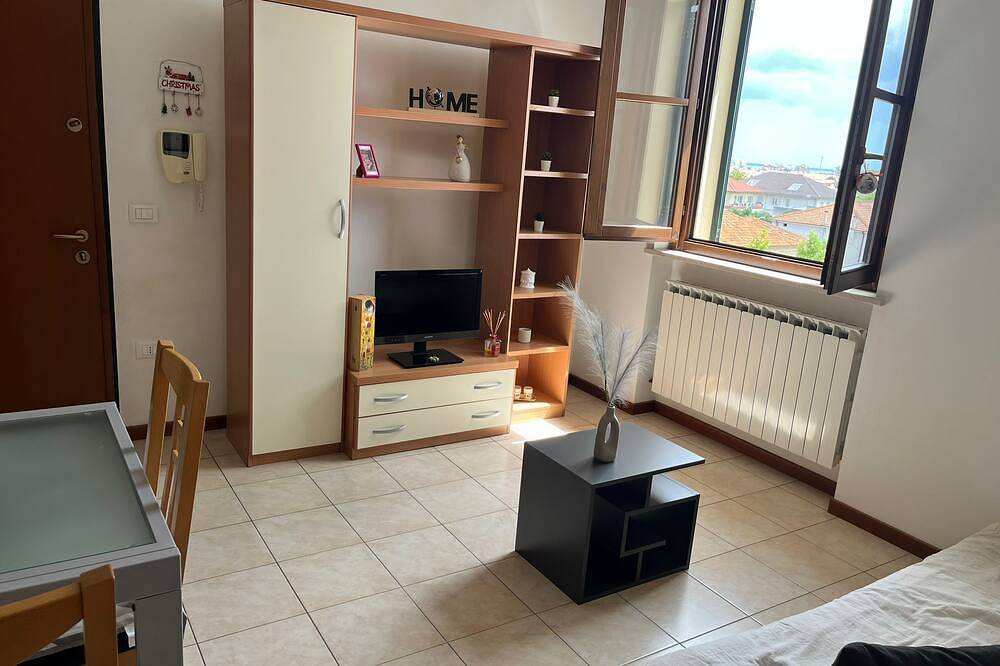 Apartamento entero, Quiet Three-room Panoramic Apartment in Alba Adriatica, Provincia de Teramo