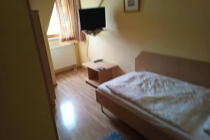 Ganze Wohnung, Apartment Atlantis Dg in Vohburg an der Donau, Landkreis Pfaffenhofen an der Ilm