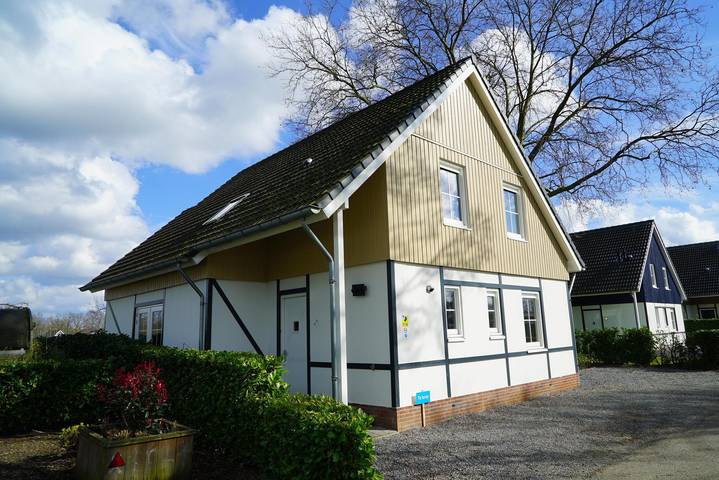 Vakantiehuis voor 12 personen, met tuin in Limburg