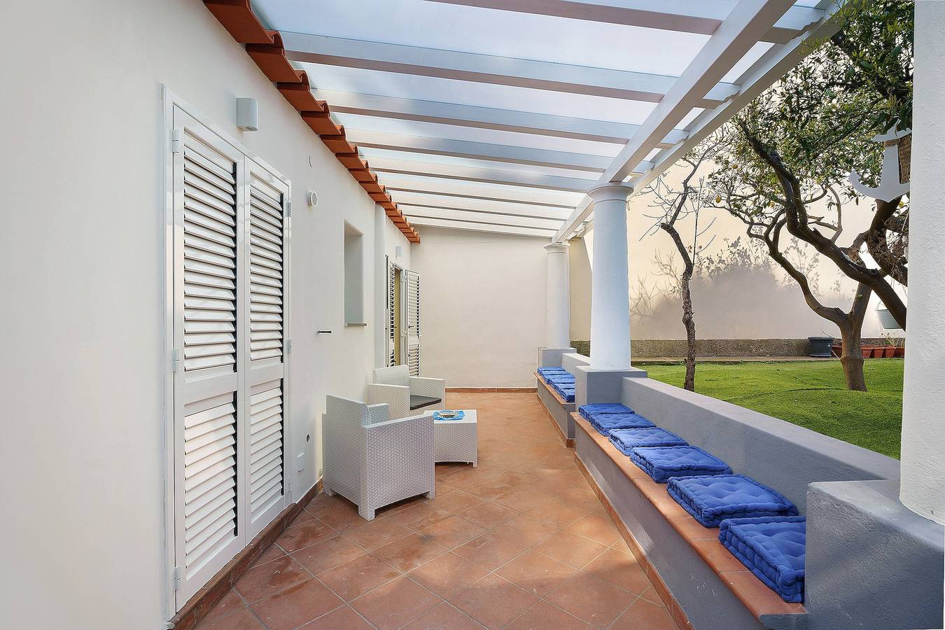 La Perla House Capri – Cozy Guest House with Garden, Balcony and Terrace in Anacapri, Naples Province