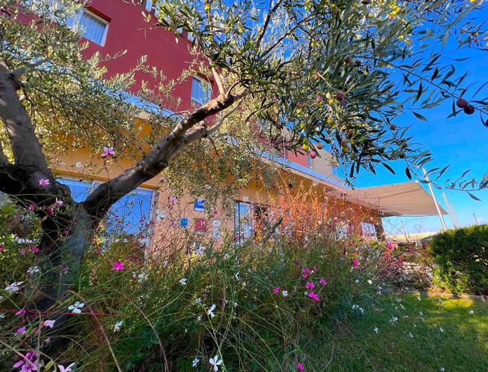 Hôtel pour 2 personnes, avec jardin à Saint-Aunès