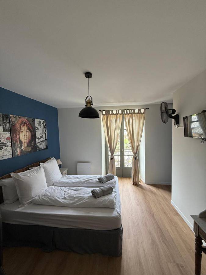 Triple Room with Garden View in Saint-Côme-d'Olt, Parc naturel régional de l'Aubrac