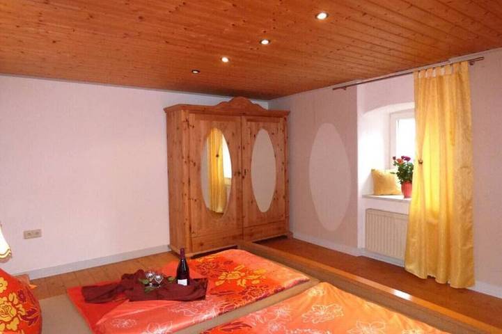 Ferienhaus für 8 Personen, mit Balkon in Blankenheim - 2