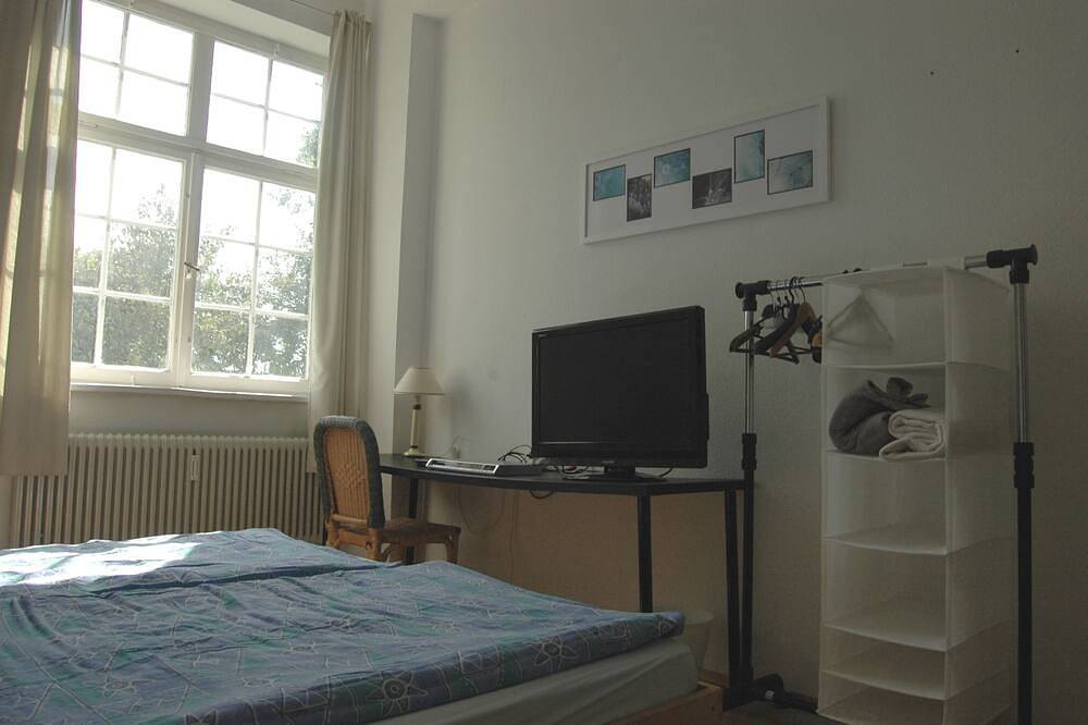 Kreative Behaglichkeit im renovierten Schulraum, 123 qm in Argenbühl, Württembergisches Allgäu