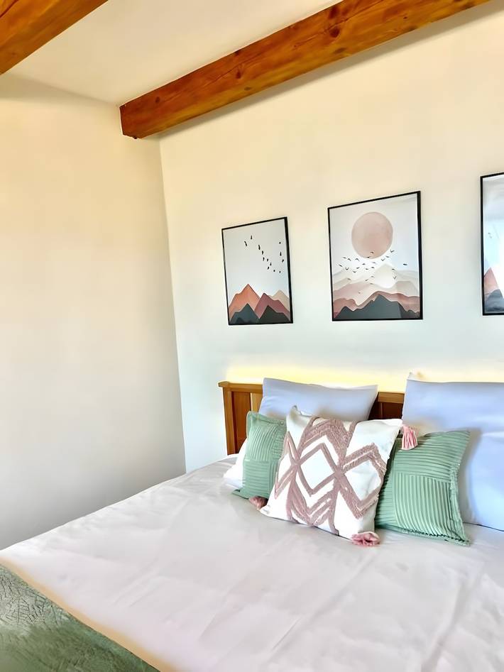 Chambre d’hôte pour 3 personnes, avec jacuzzi dans Hautes-Alpe - 2