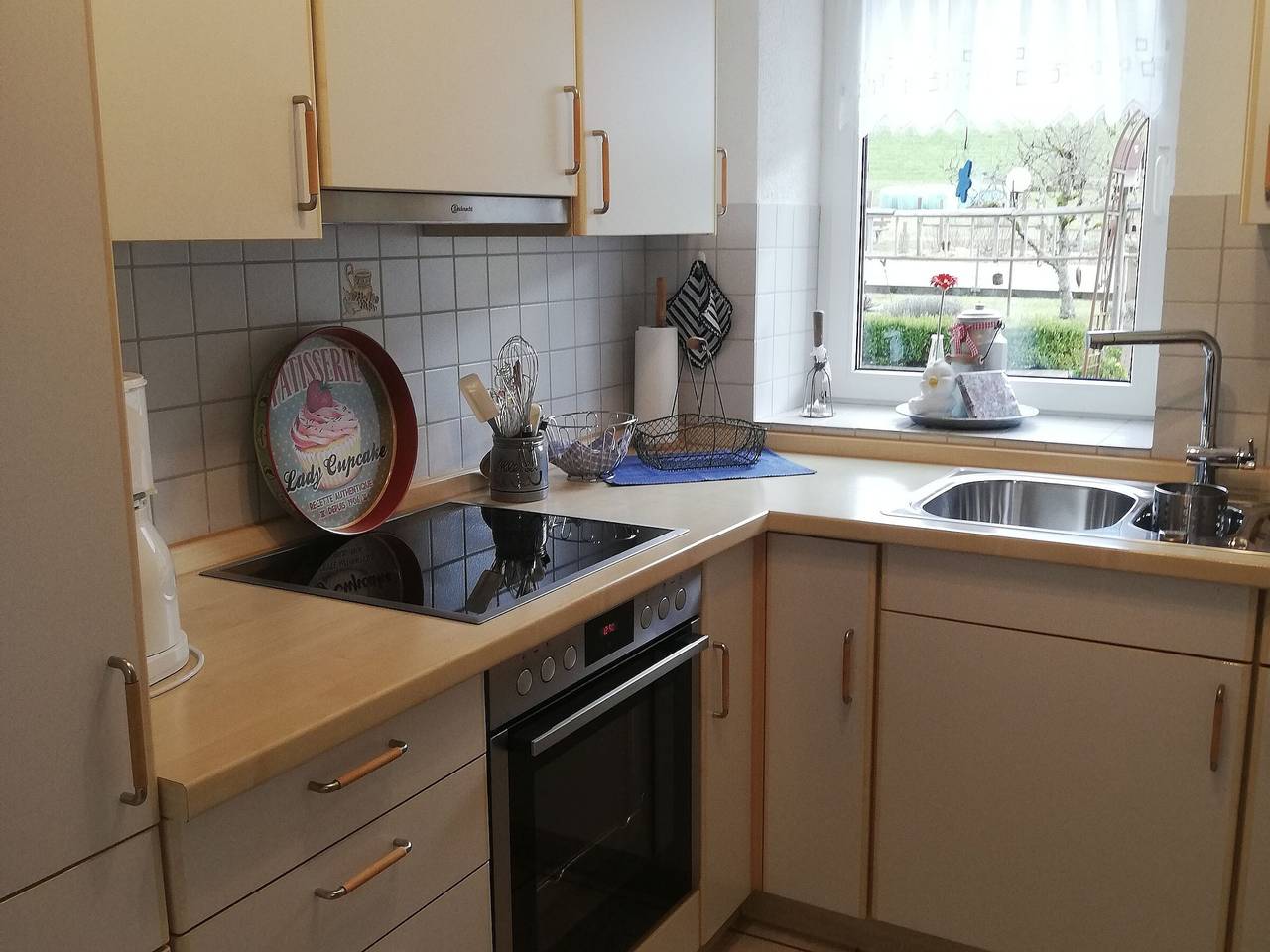 Appartement 'Neumeyer' met Uitzicht op de Bergen, Gedeelde Tuin en Wi-Fi, foto 7