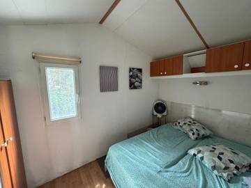 Location de vacances pour 4 personnes, avec vue à Brettes