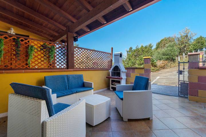 Holiday Home "Casa Barbara" with Air Conditioning and WiFi in Nebida, Iglesias