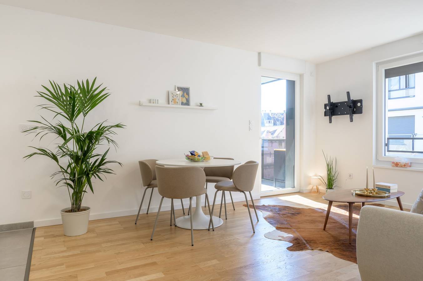 Apartamento entero, Colmar Chic: Apartamento moderno en el casco antiguo con wifi, garaje y ascensor para 2-6 personas in Colmar, Región de Colmar