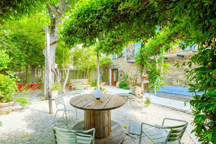 Gîte pour 3 personnes, avec Jardin à Pierlas