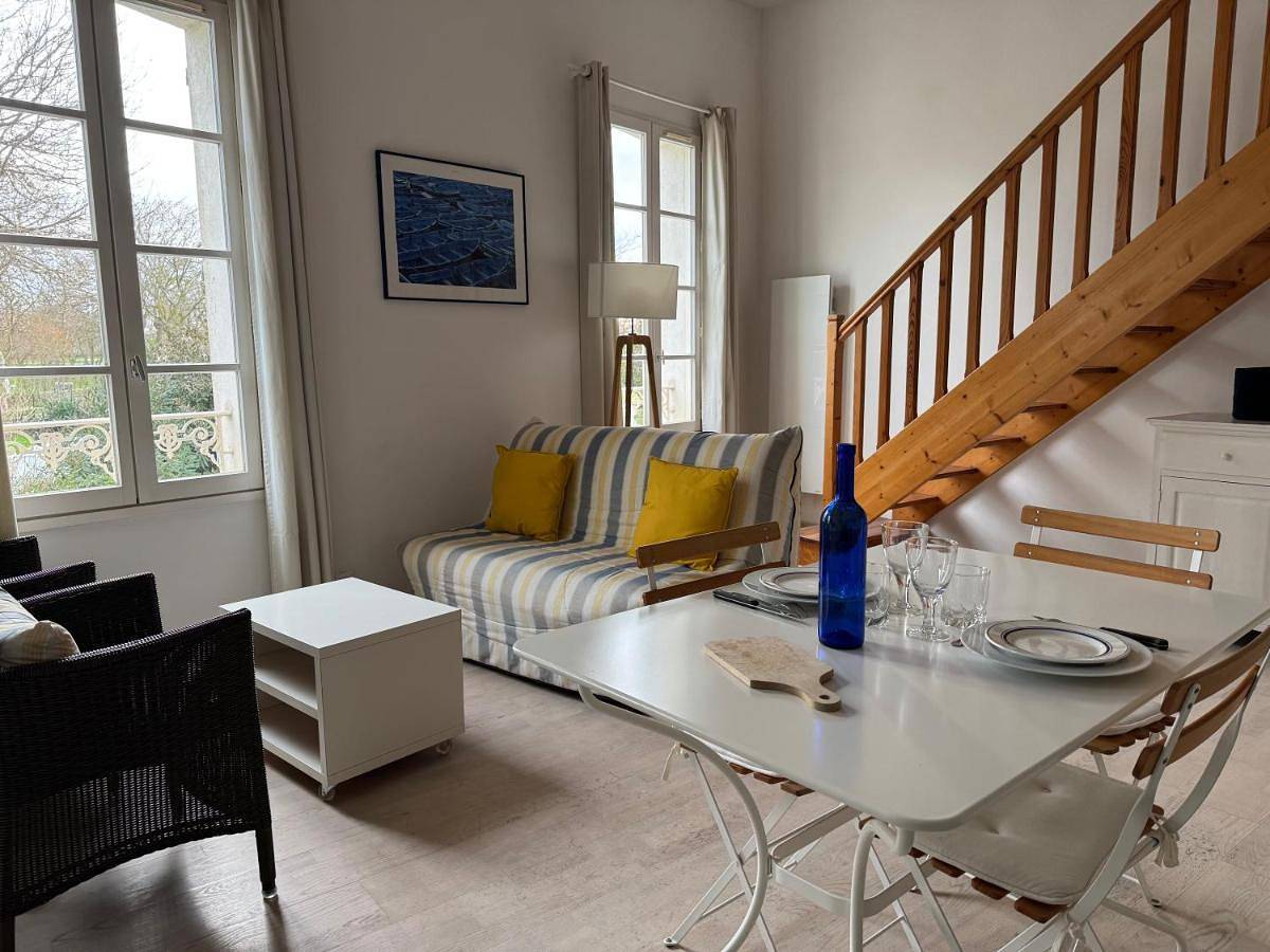 Appartement entier, ღ Atgier - Au cœur du port, Spacieux et Wifi in Saint-Martin-de-Ré, Île de Ré