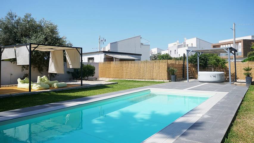 Appartamento intero, Dependance in Villa con Piscina by Wonderful Italy in Siracusa, Siracusa e dintorni