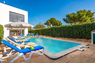 Villa in Ciutadella, Menorcas Küste für 10 