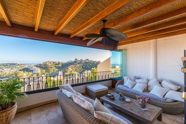 Ferienhaus für 4 Personen, mit Balkon und Seeblick in Marbella - 2