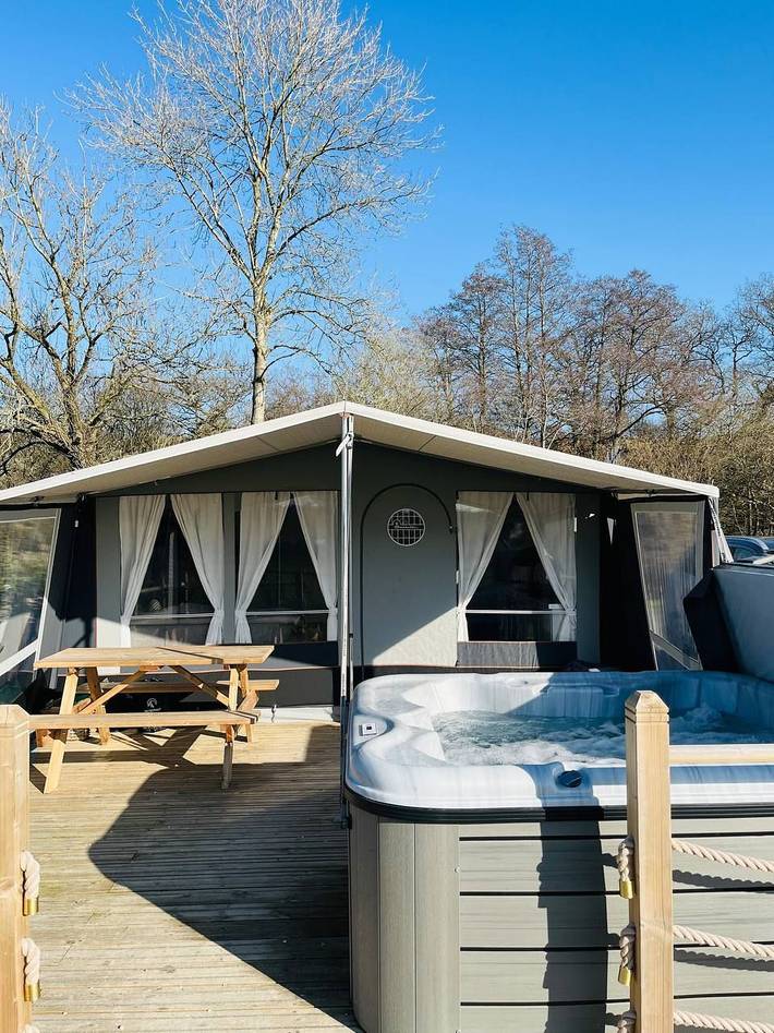 Luxus-Zelt für 7 Personen, mit Whirlpool in Wales - 3