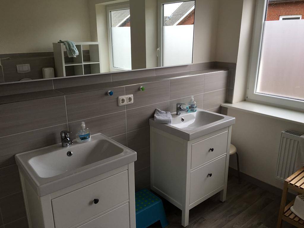 Ganze Ferienwohnung, Mehrbettzimmer, Etagendusche/Etagen-Wc in St. Peter-Ording, Eiderstedt