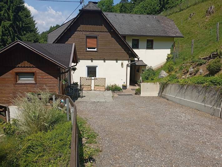 Ferienwohnung für 10 Personen, mit Garten