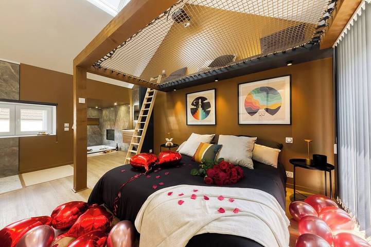 Location de vacances pour 4 personnes, avec jacuzzi à Crécy-la-Chapelle - 3