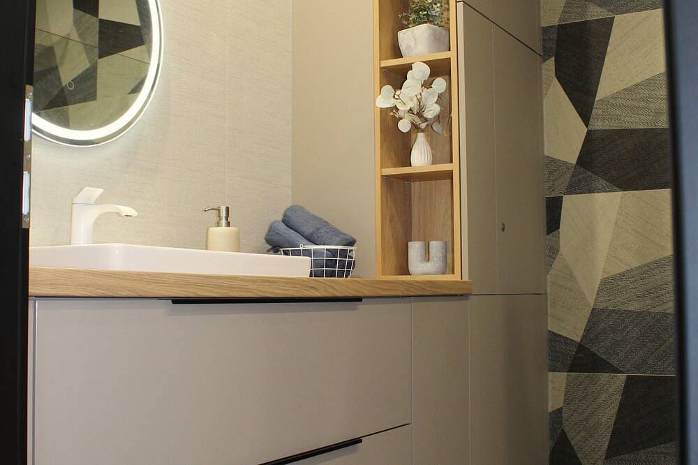 Ganze Wohnung, Sonniges Appartement mit eigenem Garten und Weitblick in Semriach, Steirerland