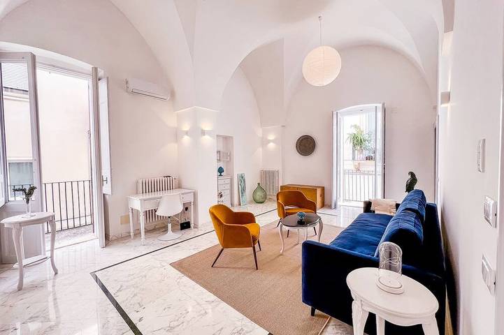 Holiday apartment for 4 people, with balcony and hot tub - 1