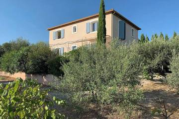 Location de vacances pour 10 personnes, avec jardin à Montferrier-sur-Lez