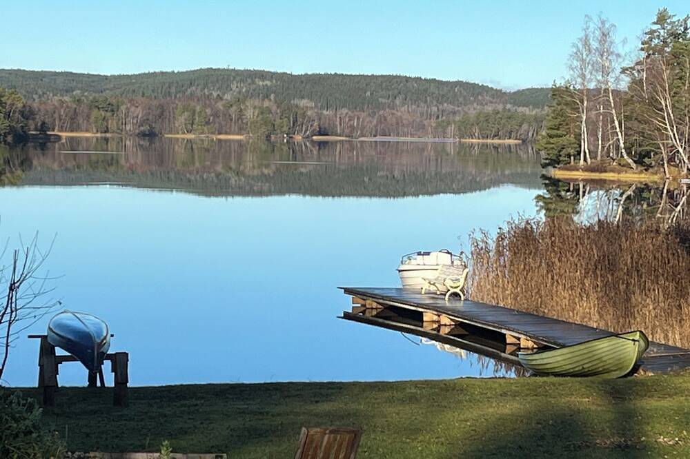 Cottage, private beach, boat and sauna outside Gränna in Jönköping, Bunn