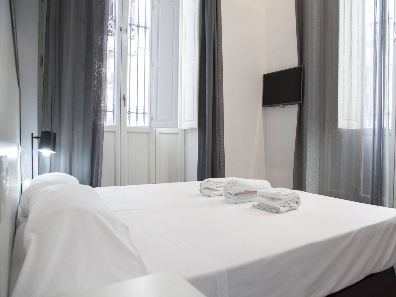 Ganze Wohnung, Flats Friends Soho Suites 2 dormitorios adaptado planta baja in Valencia City Centre, Valencia
