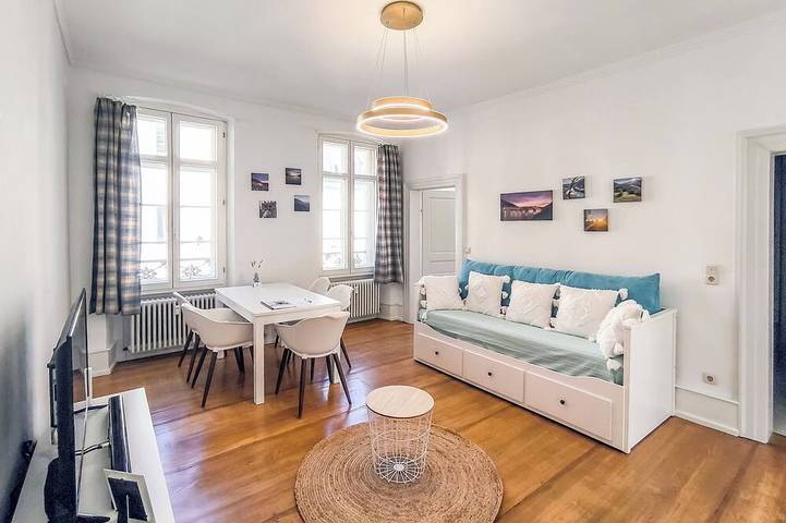 Ganze Wohnung, Charmante Ferienwohnung im Herzen der Altstadt in Altstadt Heidelberg, Heidelberg