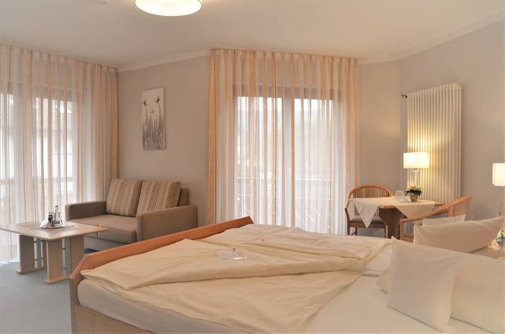 Hotel, mit Garten und Sauna in Ottenhöfen im Schwarzwald - 3