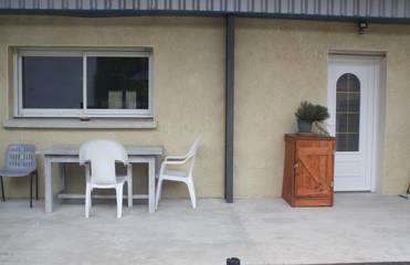Gîte pour 3 personnes, avec jardin et terrasse, animaux acceptés dans la Drôme