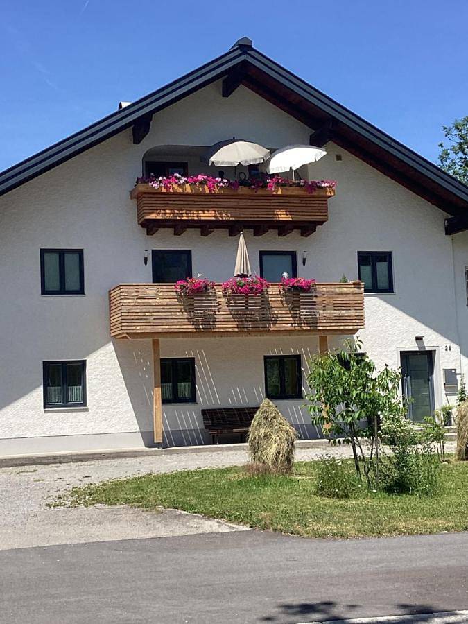 Ferienwohnung für 4 Personen, mit Ausblick in Reutte