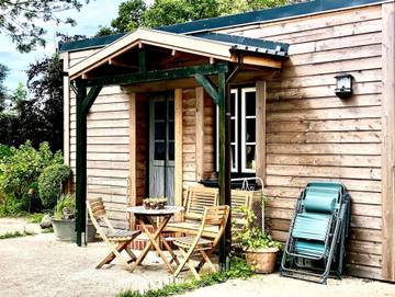 Bauernhaus für 2 Personen, mit Garten und Ausblick sowie Terrasse in Nordfriesland