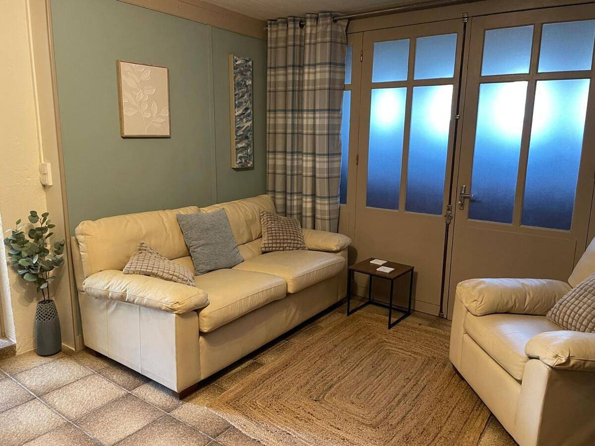 Appartement entier, Two-Bedroom Apartment in Saint-Mesmin (Dordogne), Périgord Vert