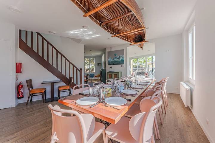Villa pour 15 personnes, avec jardin et terrasse dans Biscarrosse Plage
