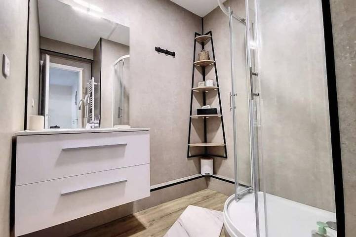 Gîte pour 4 personnes, avec jardin à Argelès-Gazost - 3