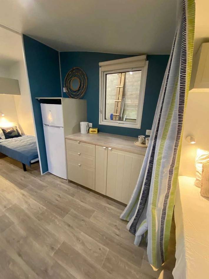 Chalet pour 4 personnes, avec piscine ainsi que bassin pour enfant et terrasse - 1