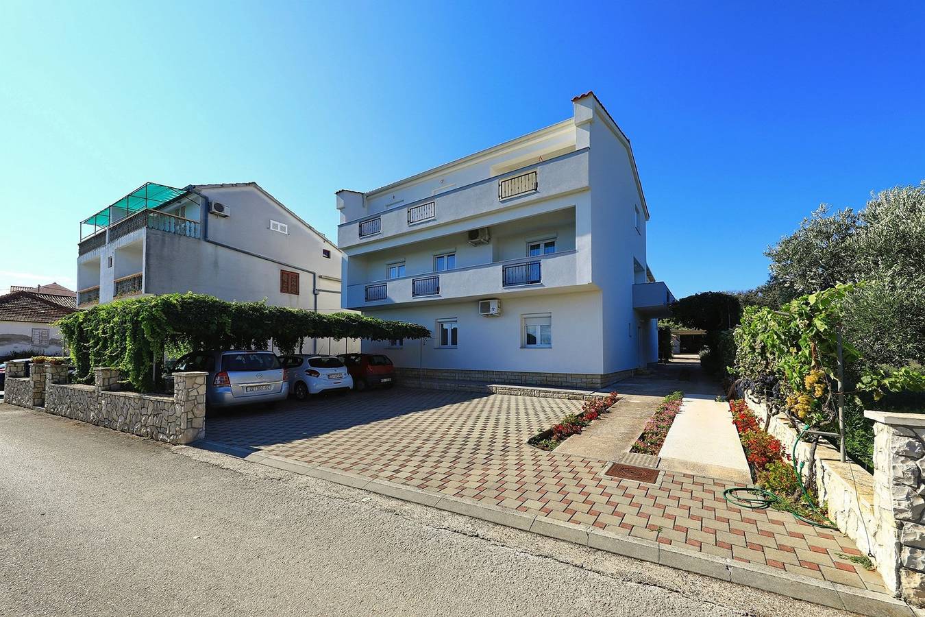 Ganze Wohnung, Ferienwohnung Alicia A1 in Ugrinici, Tkon