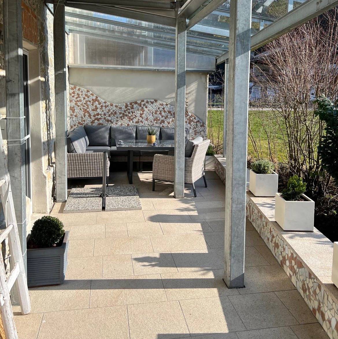 Ganze Ferienwohnung, Ferienwohnung Rössler - Ferienwohnung Rössler 76 qm mit überdachter Terrasse in Wendelstein, Brannenburg