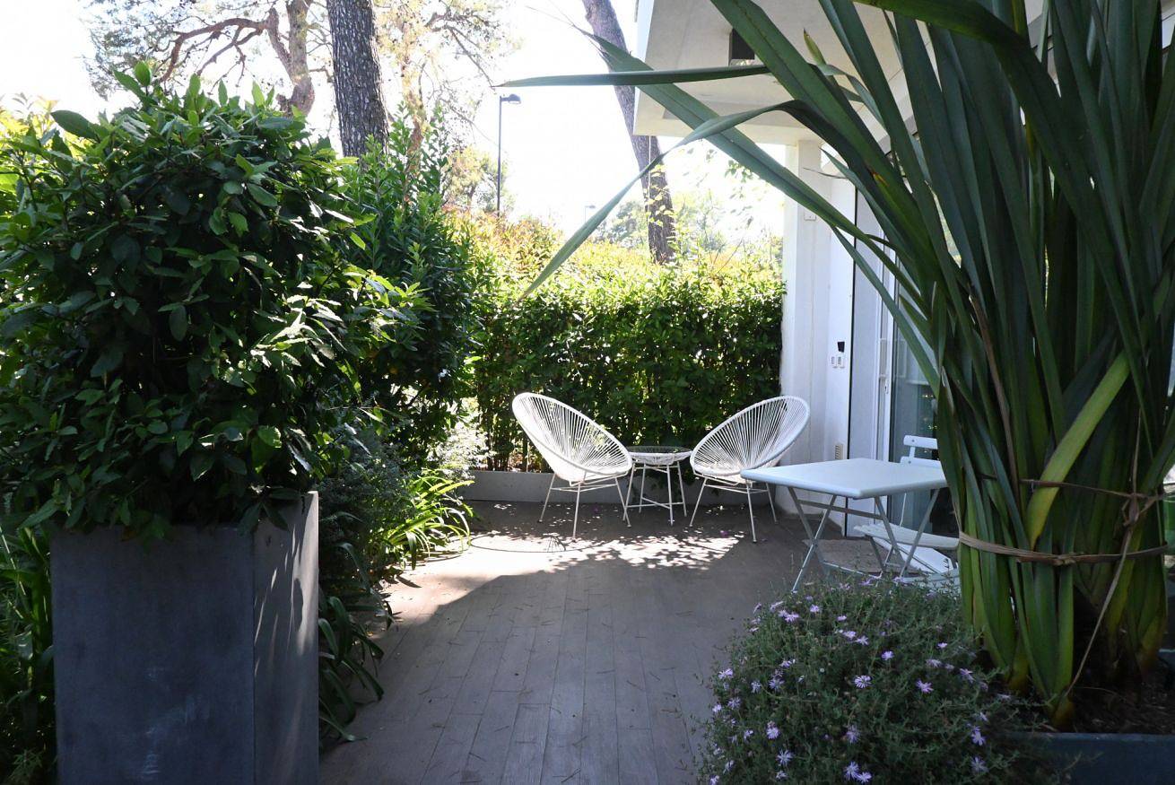 Appartement entier, N005 - Villa Ulisse, elegant three-room apartment 100m from the sea in Numana, Riviera del Conero