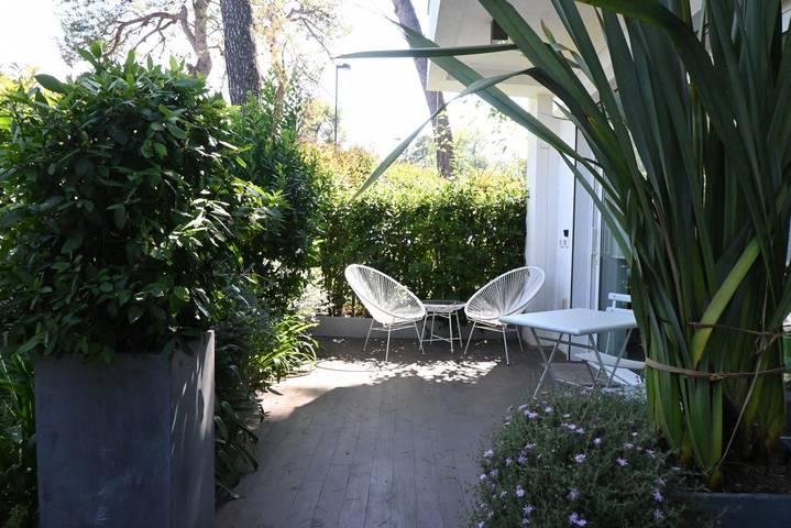 Ganze Wohnung, Ferienwohnung für 4 Personen mit Garten in Numana, Riviera del Conero