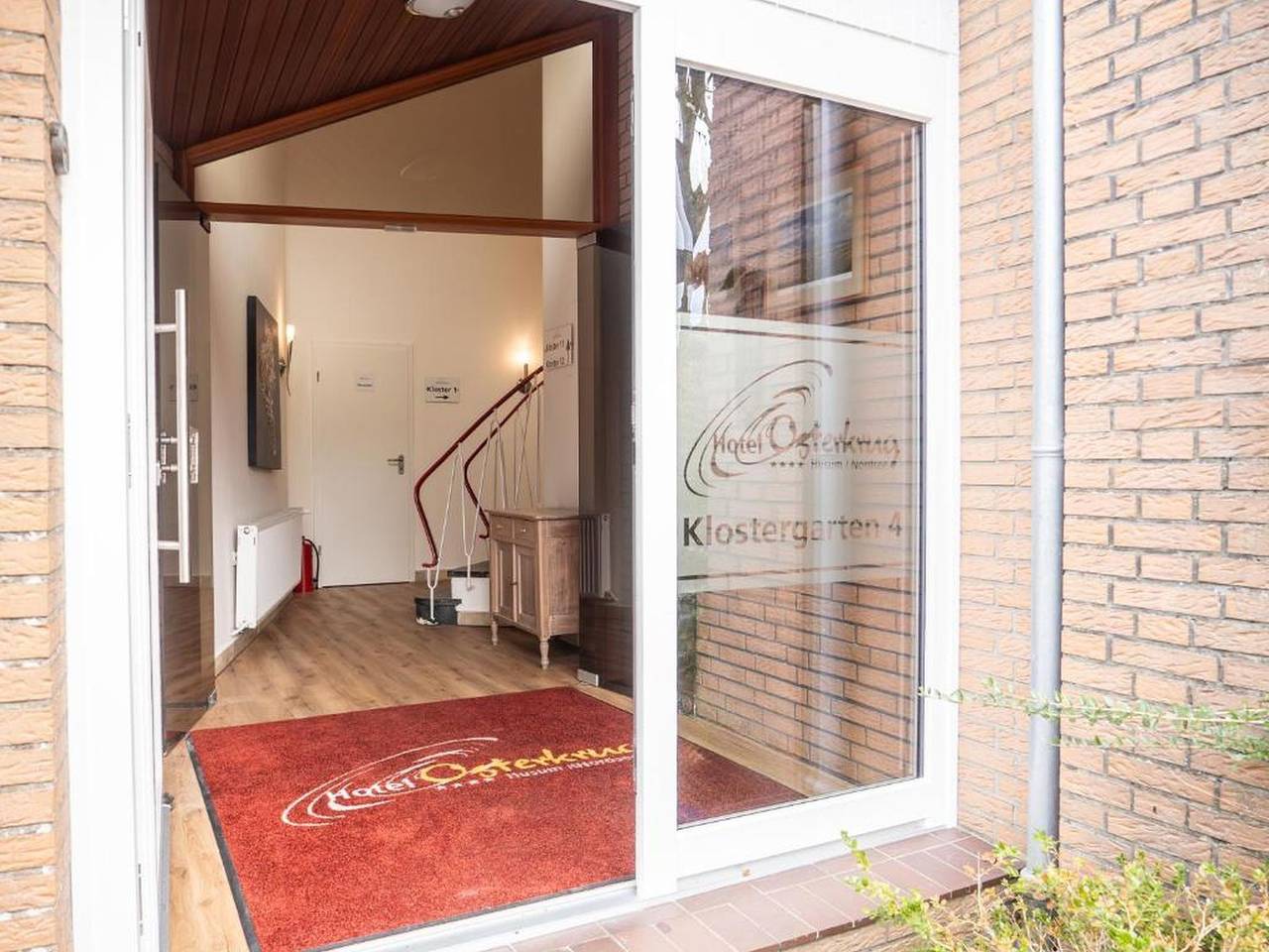 Ganze Ferienwohnung, Hekmat Apartments - Osterende S in Husum Hafen, Husum