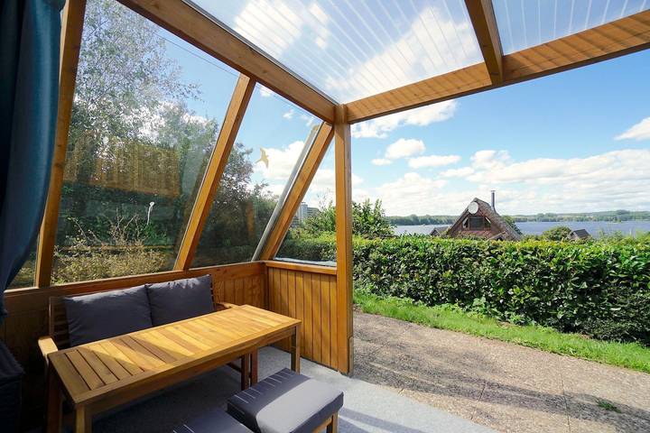 Ferienhaus für 5 Personen, mit Balkon und Terrasse sowie Garten in Ostenfeld