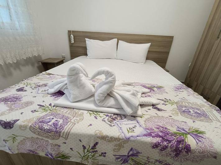 Maison d’hôte pour 2 personnes, avec terrasse ainsi que vue et jardin, adapté aux familles dans Constanța - 4