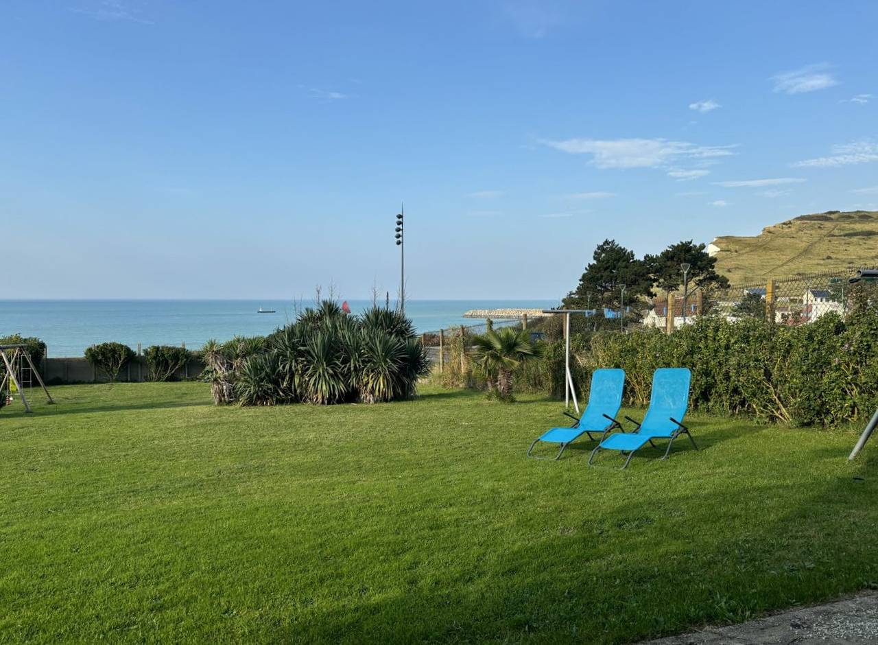 The Lok : vue Exceptionnelle sur la Mer in Saint-Martin-en-Campagne, Région de Dieppe