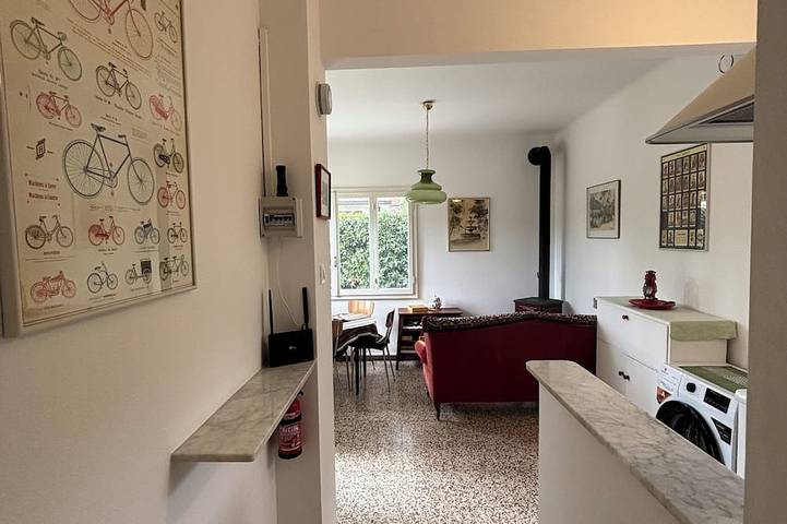 Pleasant cottage emersed in nature by Duino castle in Duino-Aurisina, Triest Provinz