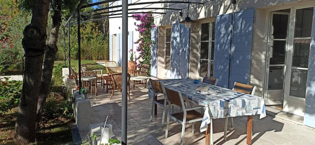 Villa pour 13 personnes, avec piscine et jardin à La Garde - 2